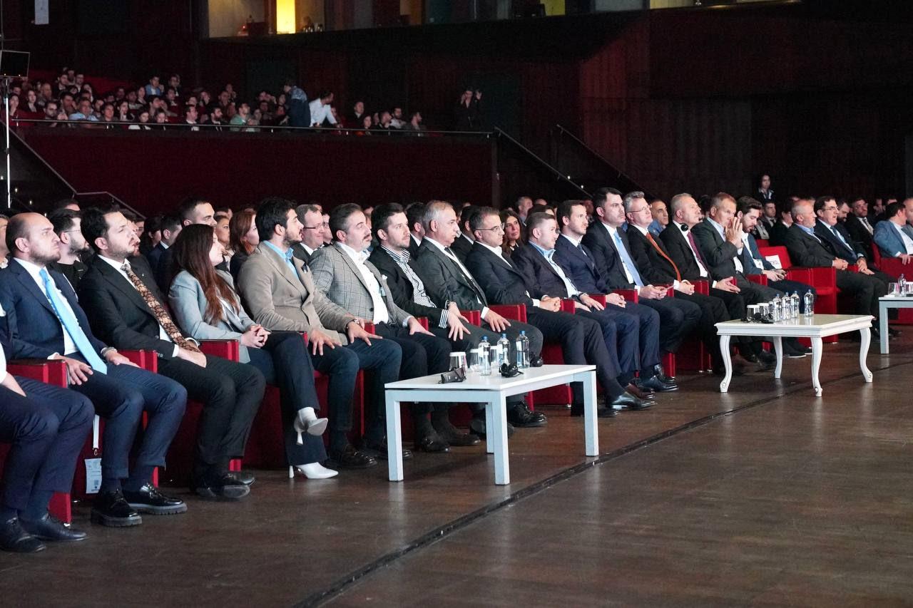 AK Parti İstanbul Milletvekili Murat Kurum’dan Kentsel Dönüşüm mesajı