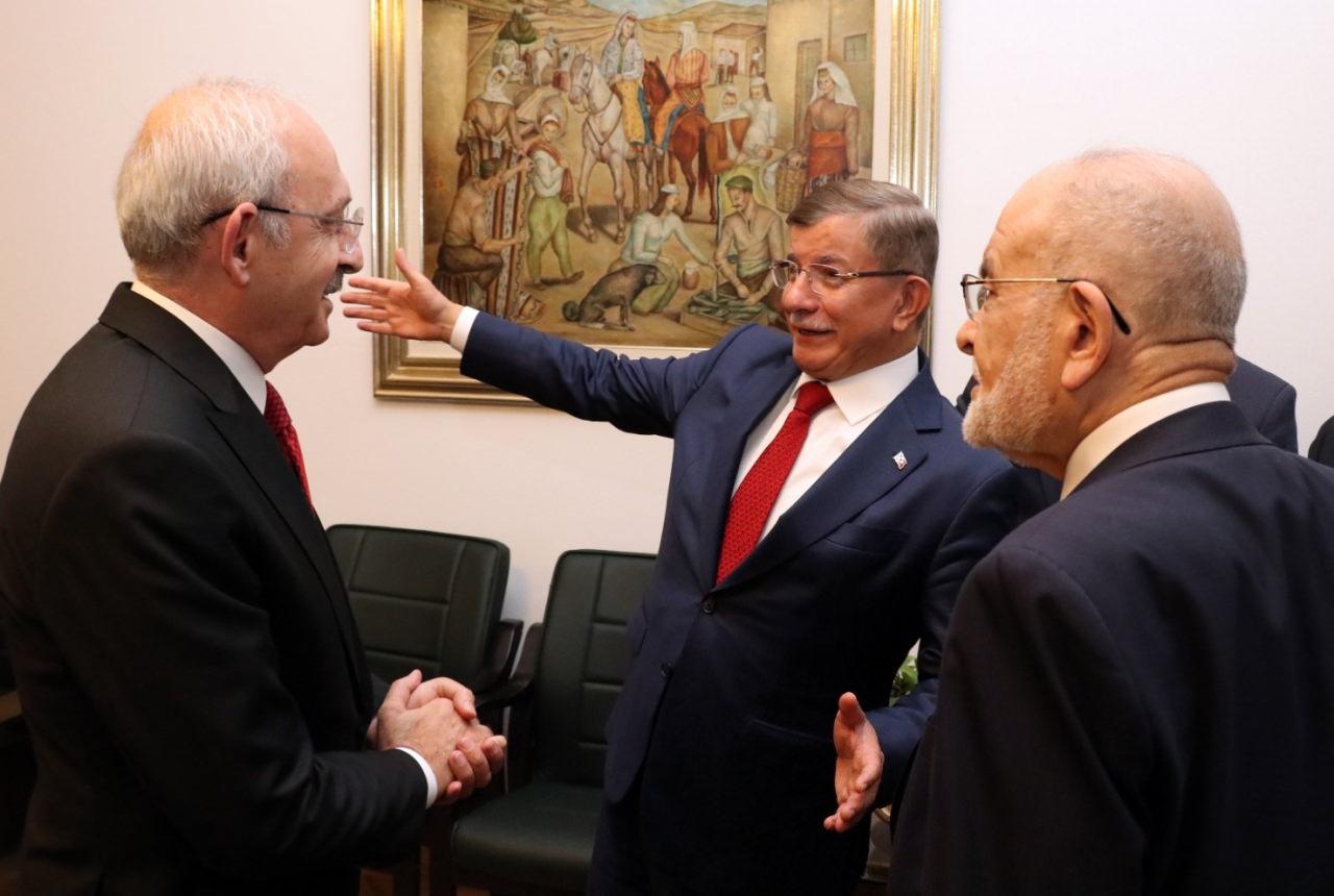 Ahmet Davutoğlu ve Temel Karamollaoğlu, Kılıçdaroğlu'nu ziyaret etti