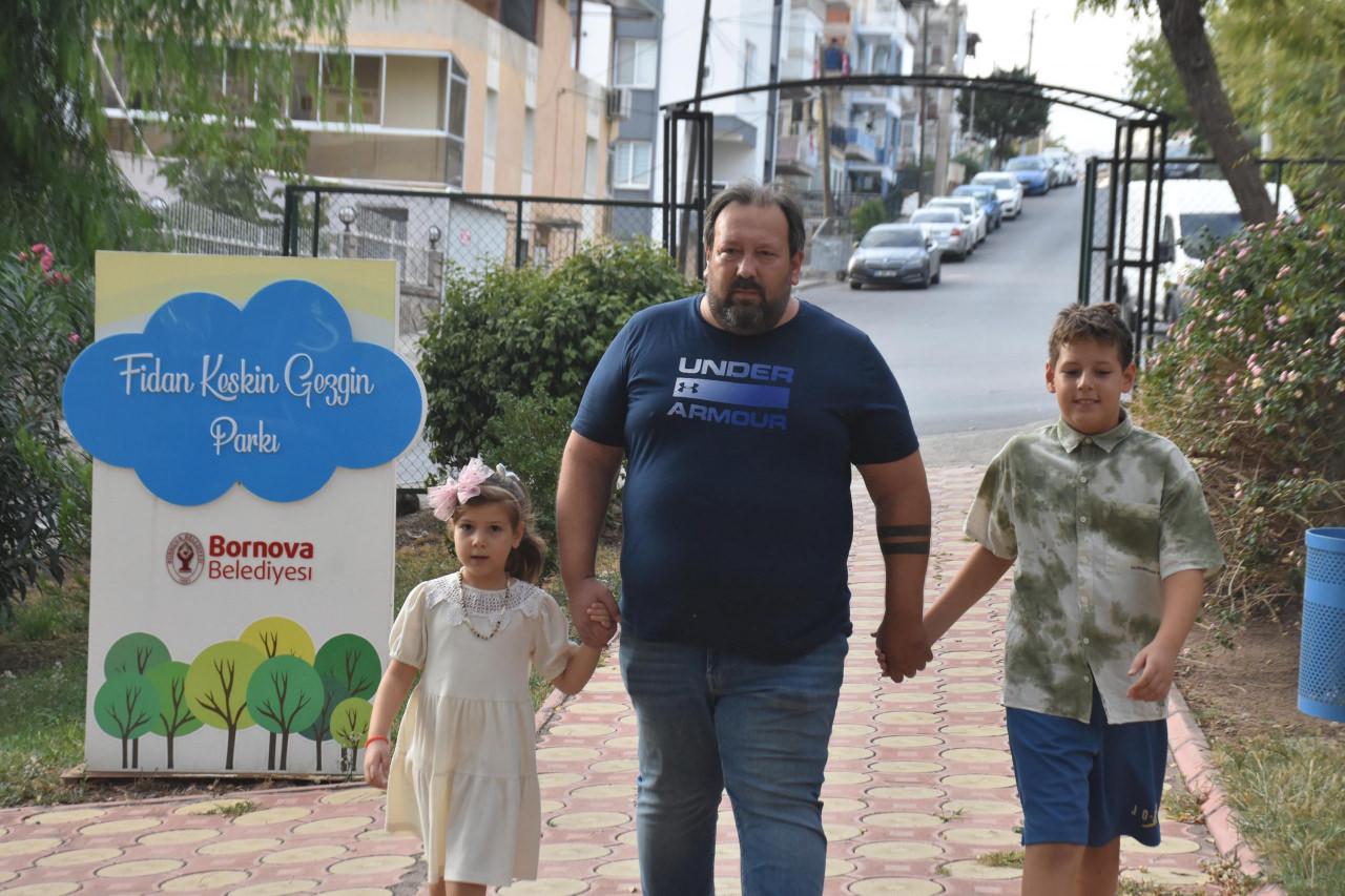 İzmir depreminin mucize bebeği Ayda annesinin adının verildiği parkta oynuyor