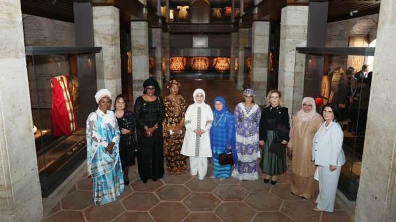 Emine Erdoğan ile Topkapı Sarayı gezisi! Devlet başkanlarının eşleri hayran kaldı