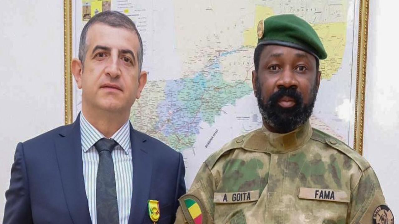 Haluk Bayraktar’a Mali’den Ulusal Nişan