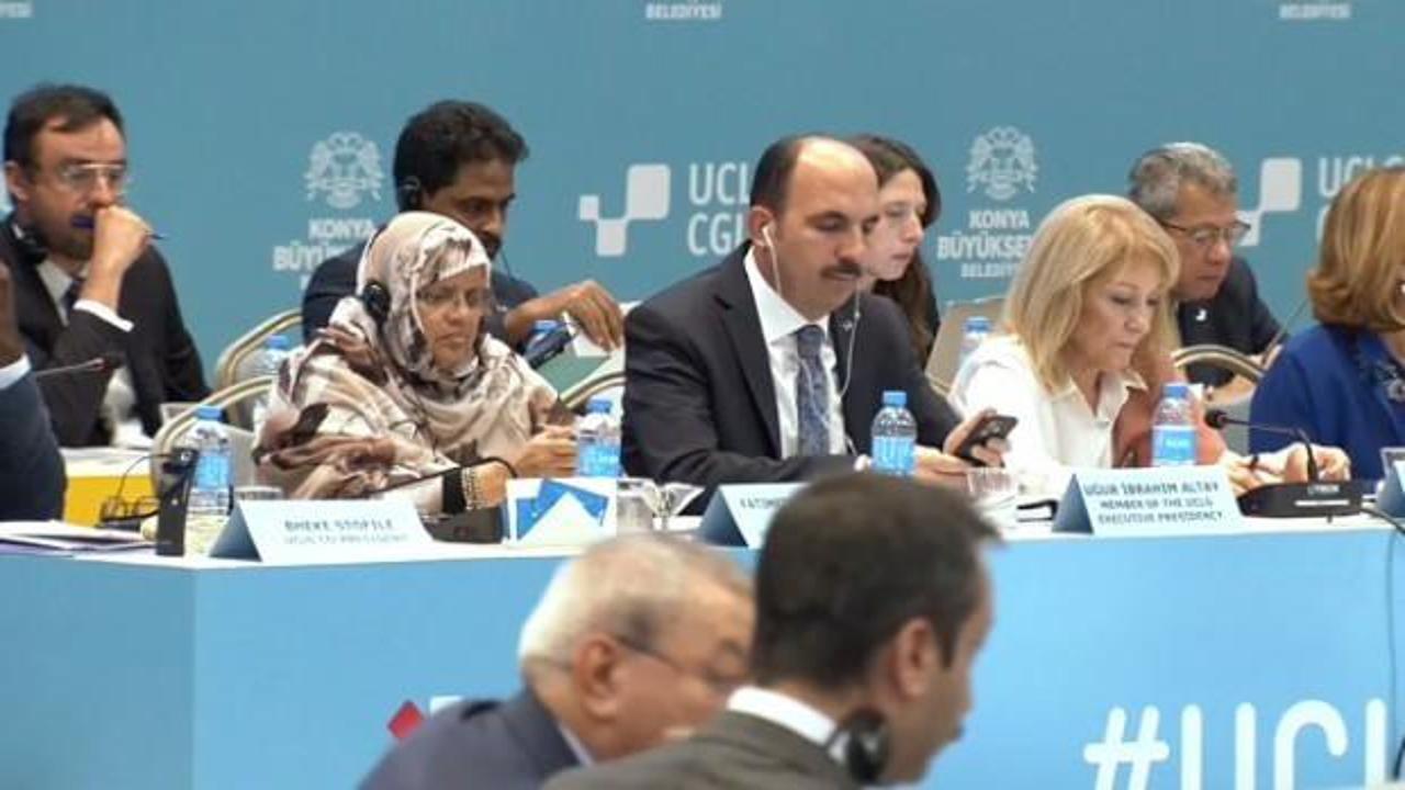 Konya’da İsrail’e protesto! Başkan Altay salonu terk etti