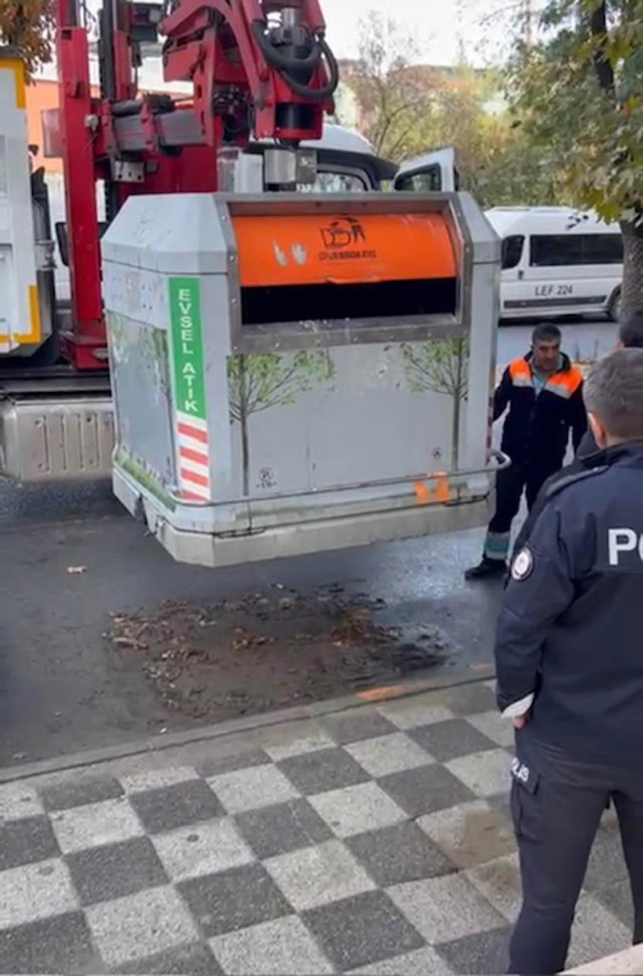 Kadıköy'de mide bulandıran olay: 2 gün boyunca çöp konteynerinde kaldı