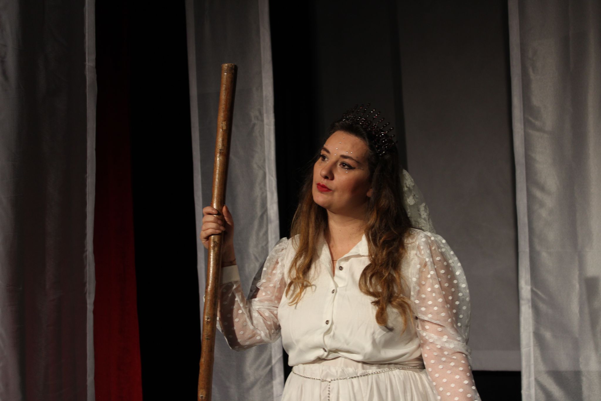 Sanatçı Yazar Oyuncu Yeşim Uludağ