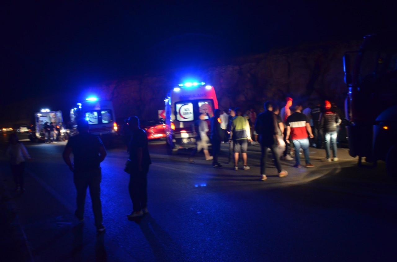 Aydın'da feci kaza: 4 vatandaş hayatını kaybetti