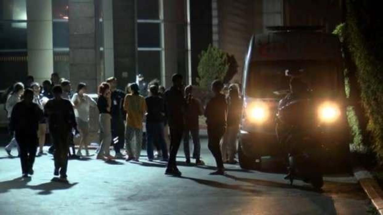 32 öğrenci zehirlenme şüphesiyle hastaneye kaldırıldı