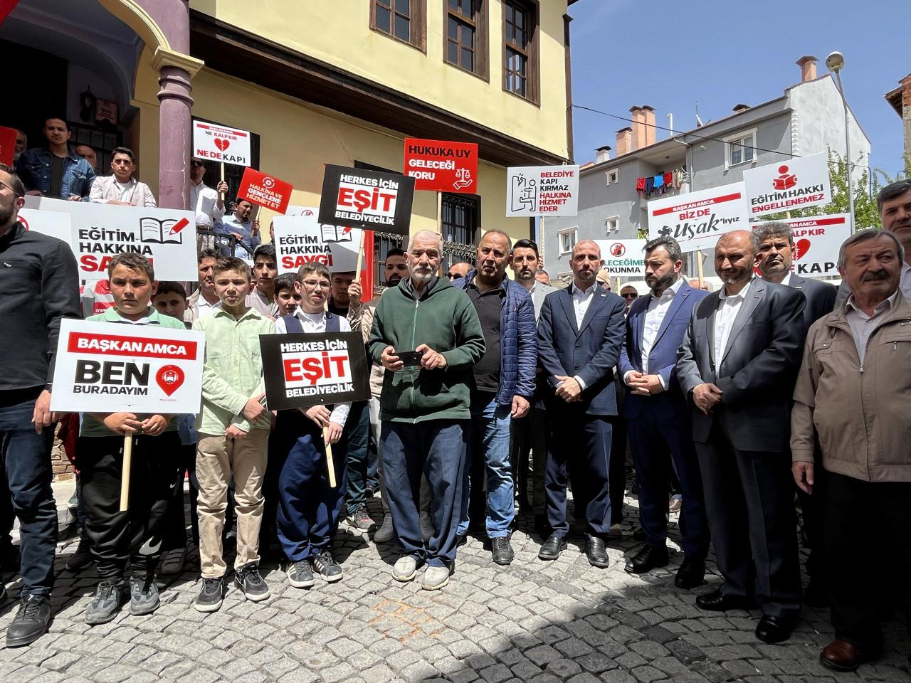 CHP’li belediyeden Önder’e büyük ayıp! Kapı kilitlerini değiştirdi