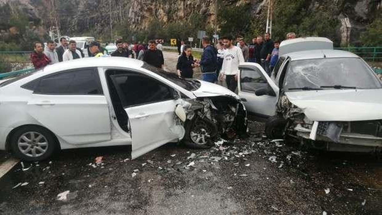 Adana’daki trafik kazasında 1’i çocuk 6 kişi yaralandı