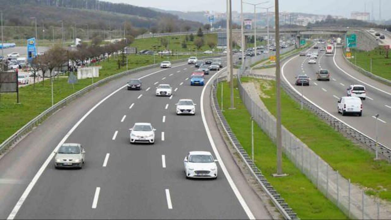 Bayram tatilcilerinin dönüş çilesi başladı!