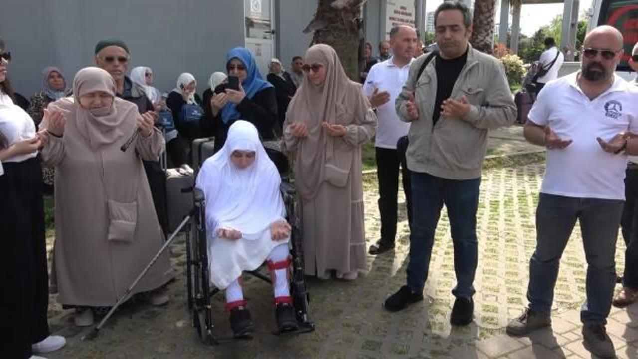 Doğuştan yürüme engelli Fikriye’nin umre hayali gerçek oldu
