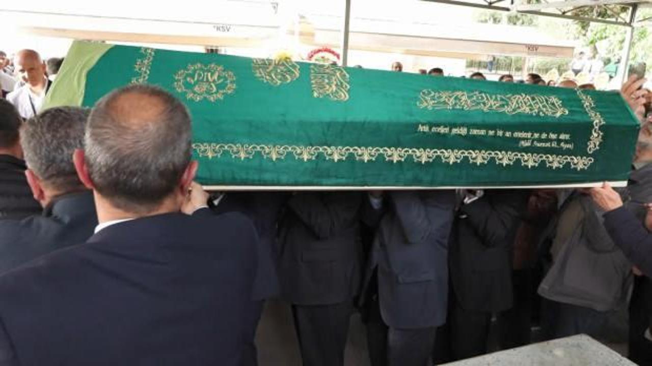 Prof. Dr. Sezer Hatemi son yolculuğuna uğurlandı