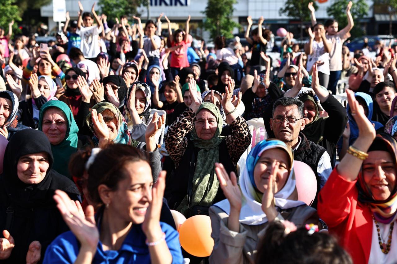 Anneler Günü, Bağcılar’da coşkuyla kutlandı