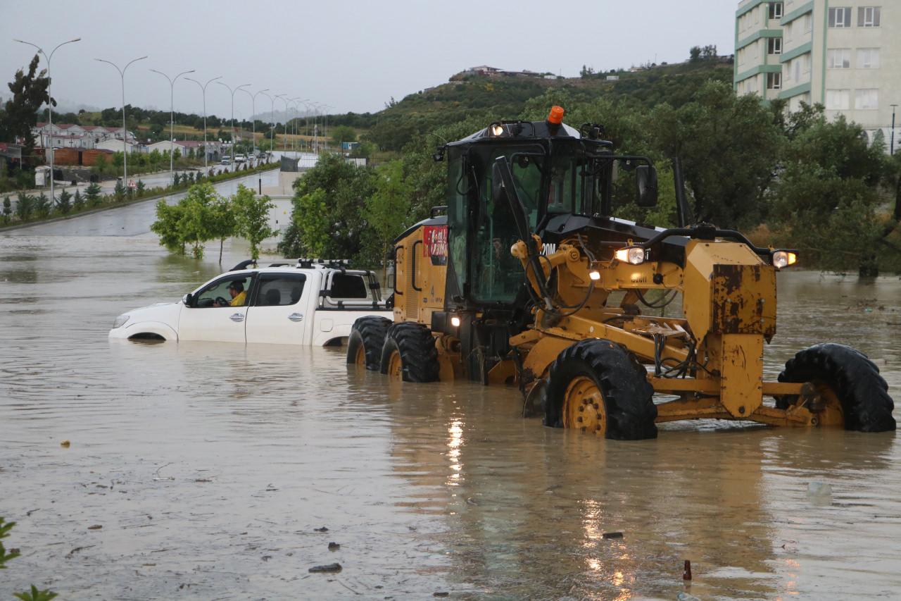 Hatay'da kriz masası! Eğitime 1 gün ara verildi