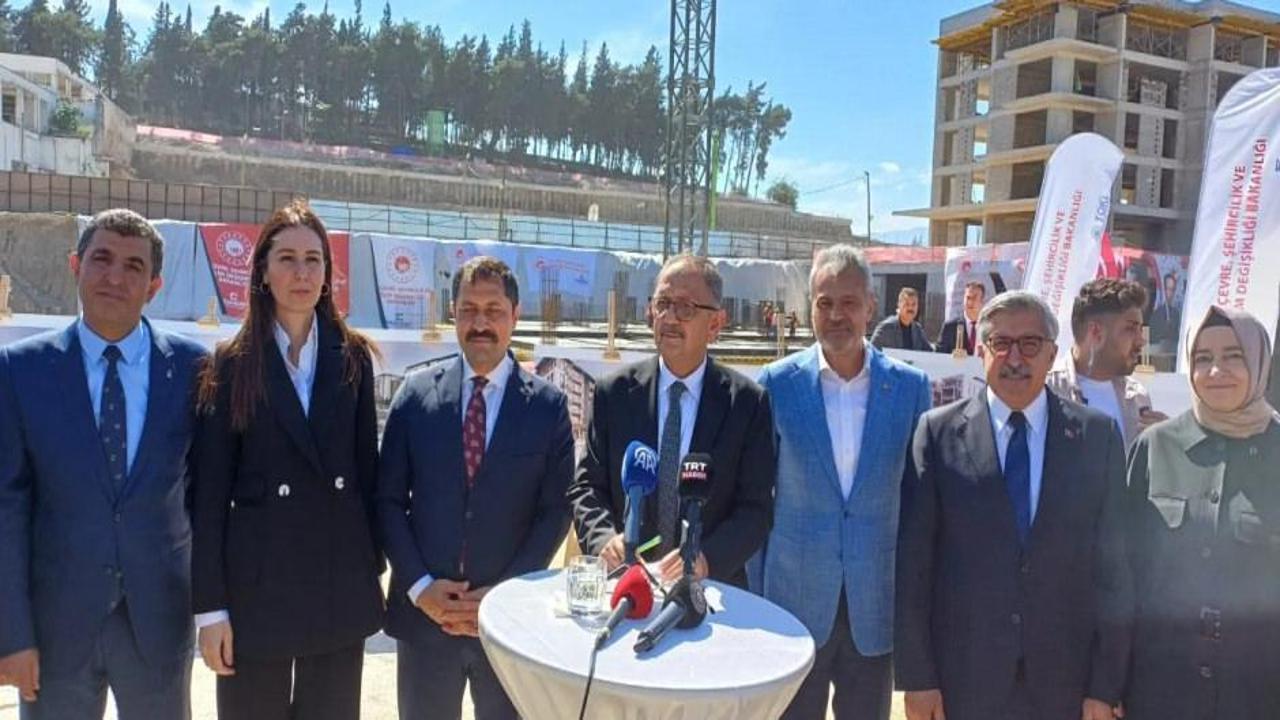 Bakan Özhaseki: 1 yıl içinde 400 bin deprem konutu teslim edilmiş olacak