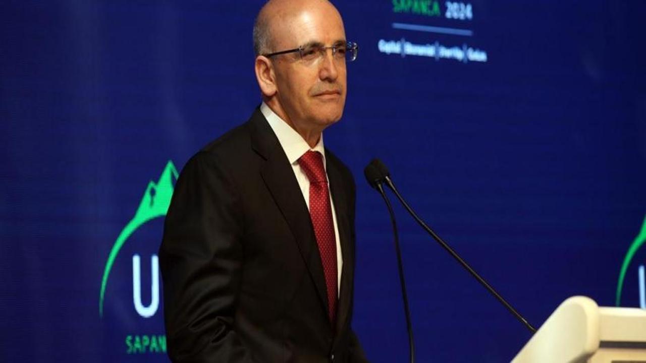 Bakan Şimşek önemli toplantı için Paris’e gitti