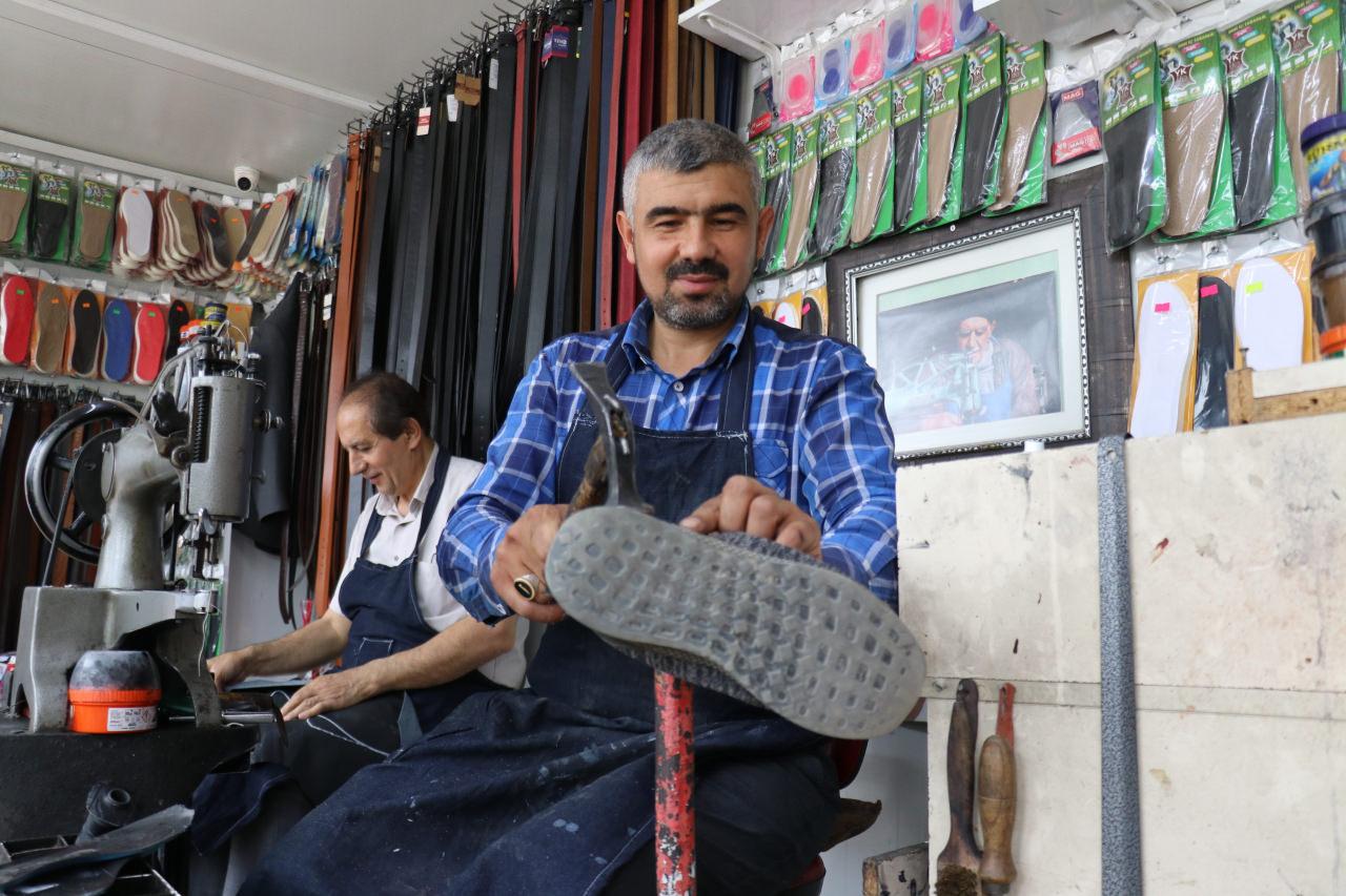 Malatyalı 'ayakkabı profesörü'nden Başkan Erdoğan’a özel ayakkabı