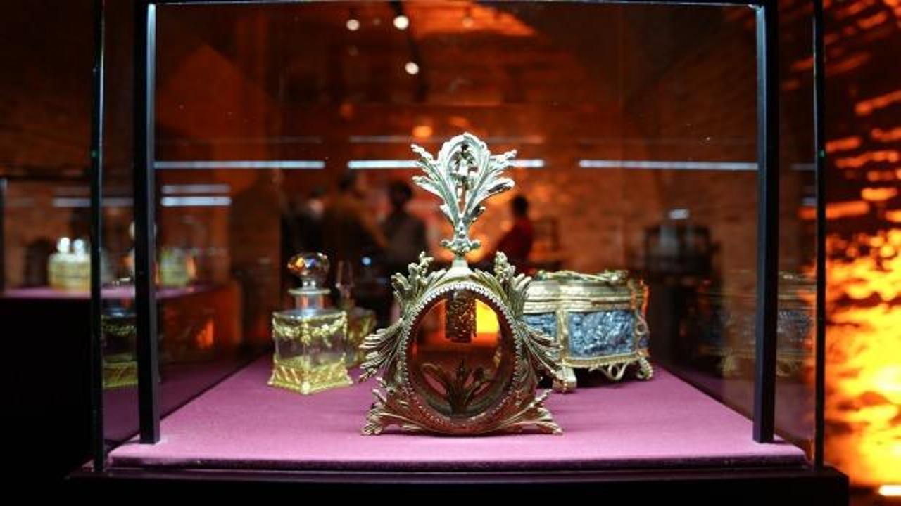 Gılaf-ı Reyya: Osmanlı’dan Günümüze Koku Şişeleri