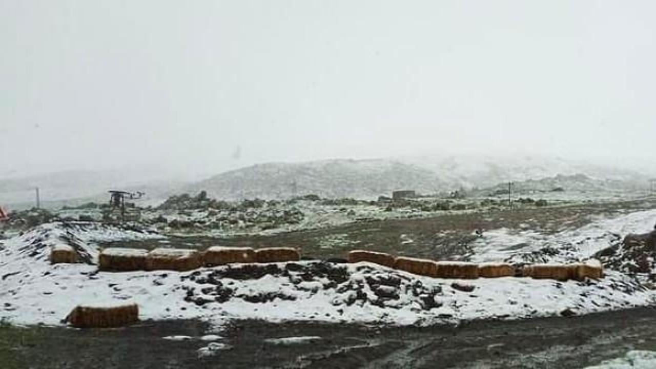 Hasan Dağı eteklerine kar yağdı! Aksaraylı üretici tedirgin