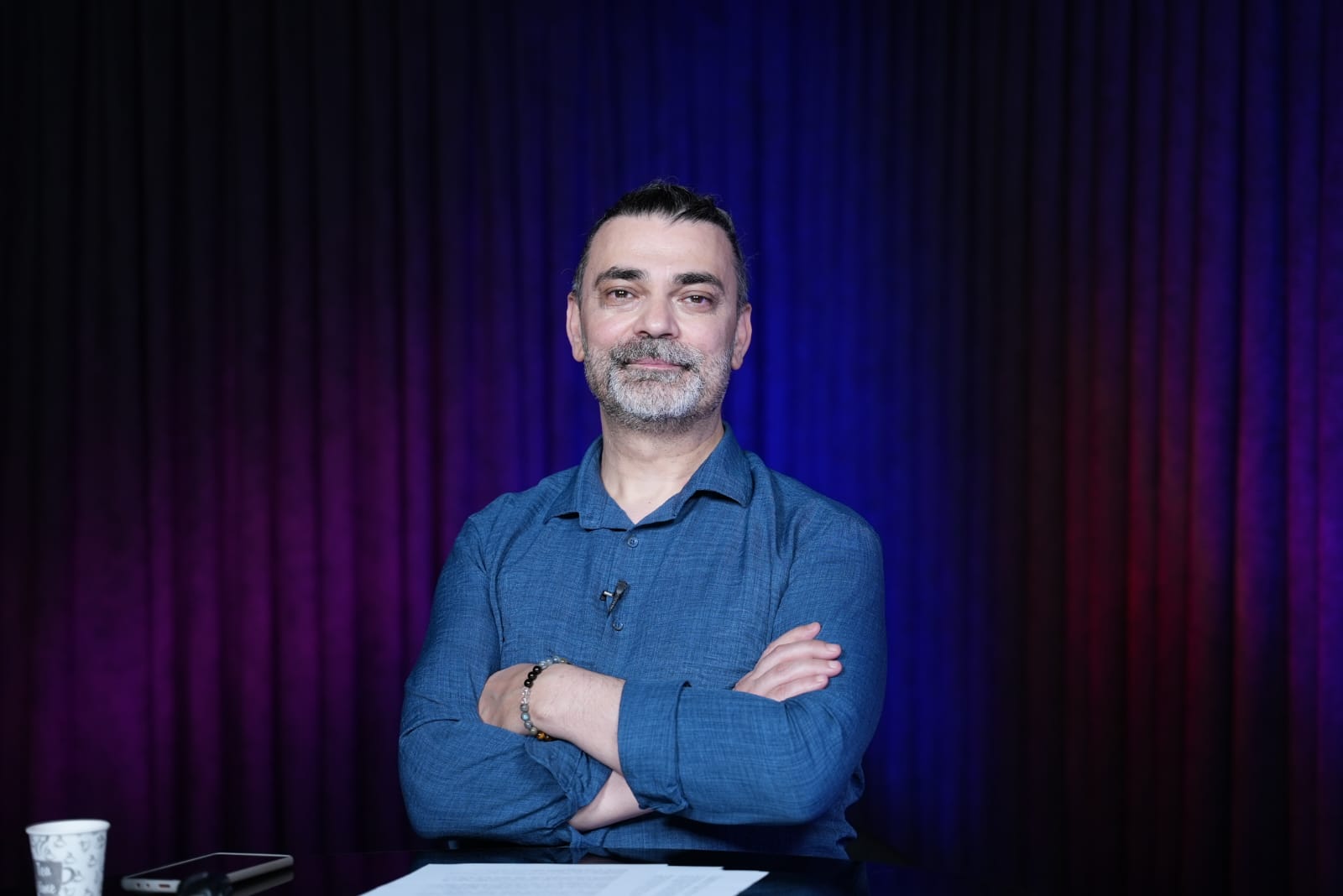 Adil Maviş ve Kişisel Gelişim Alanındaki Başarıları