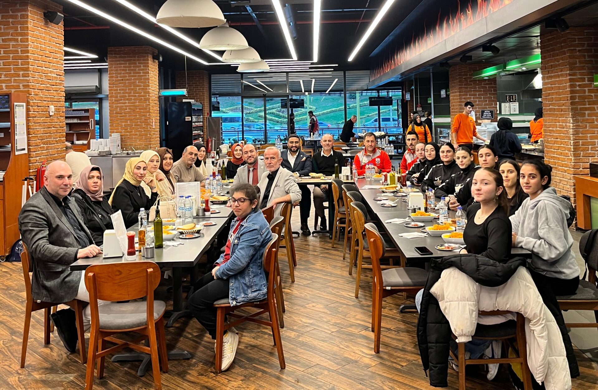 Star Team ve Xaura, Pendik Güven Spor Kulübü Kadın Futbol Takımı’na Yatırım Yapıyor