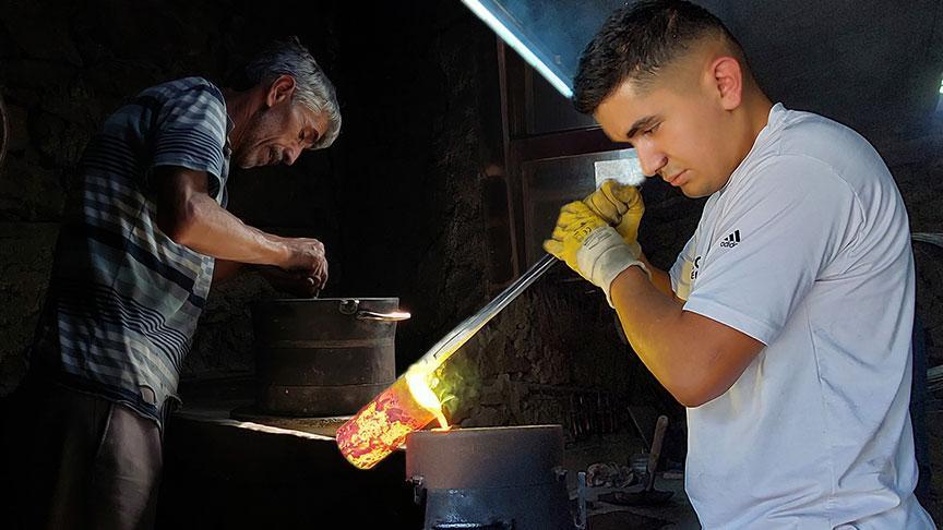 Gümüşhane’de Hurda Musluklardan Üretilen Ziller Avrupa’ya İhraç Ediliyor