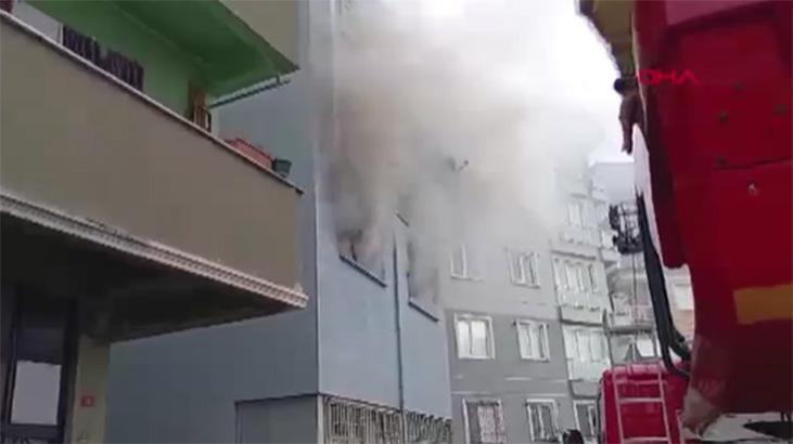 ÇEKMEKÖY’DE İŞ YERİ DEPOSUNDA YANGIN ÇIKTI